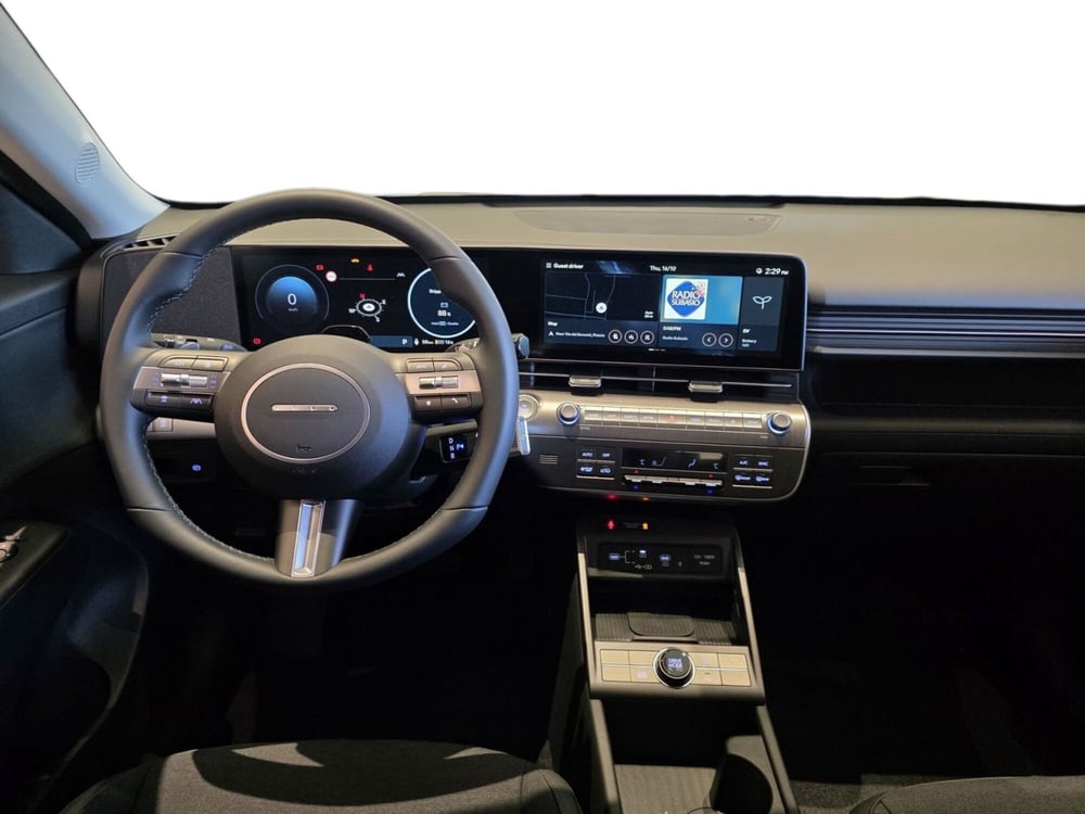 Hyundai Kona nuova a Pistoia (12)