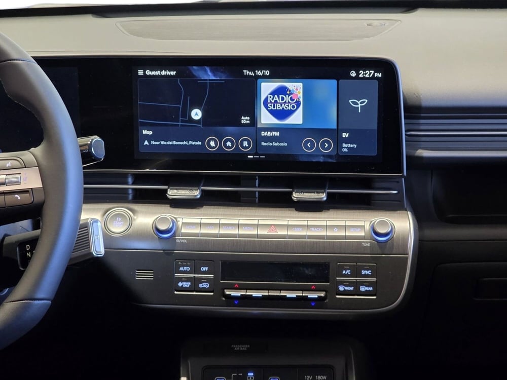 Hyundai Kona nuova a Pistoia (8)