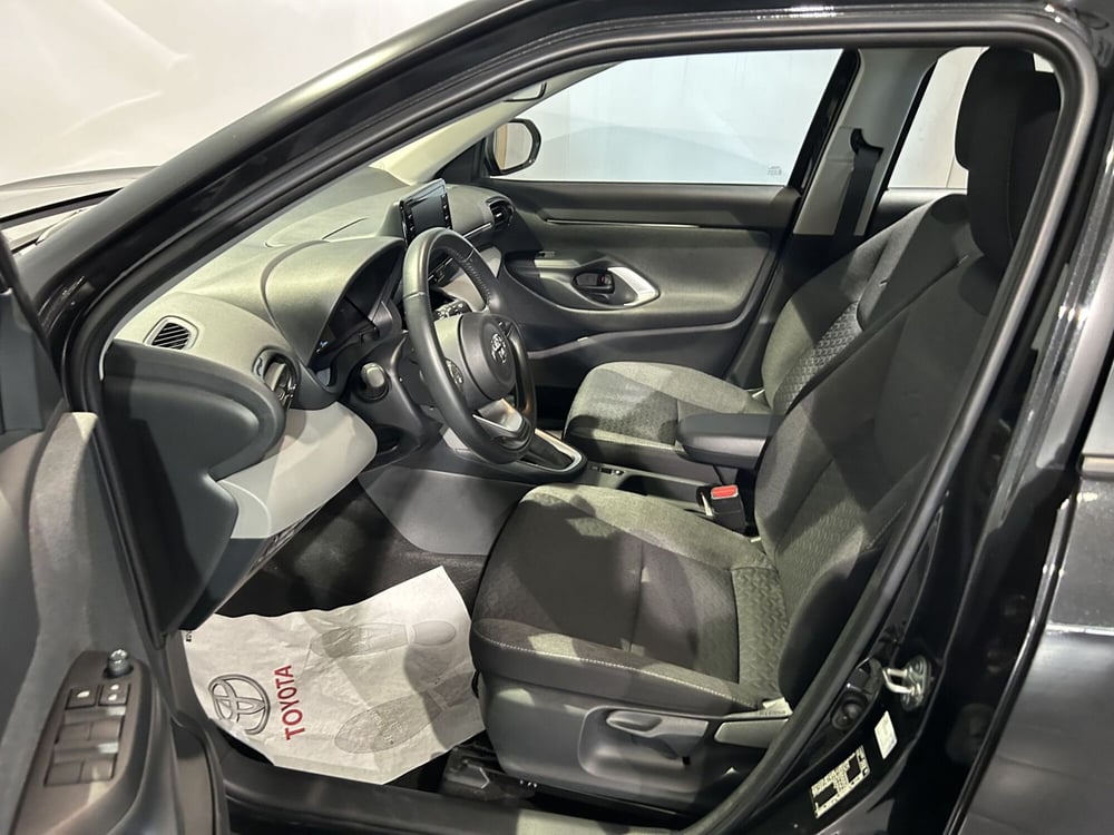 Toyota Yaris Cross usata a Milano (12)