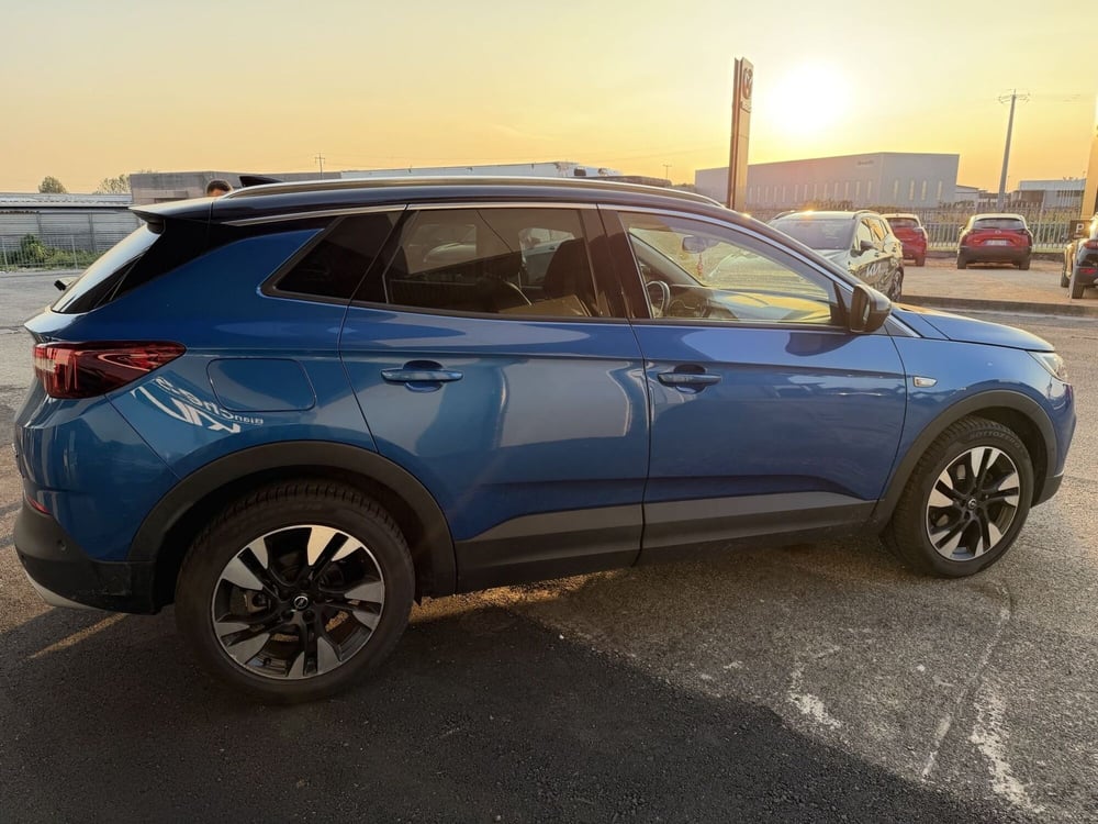 Opel Grandland X usata a Cremona (6)