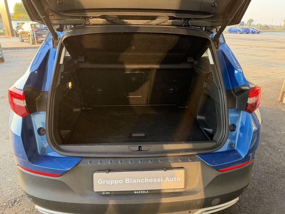 Opel Grandland X usata a Cremona (8)