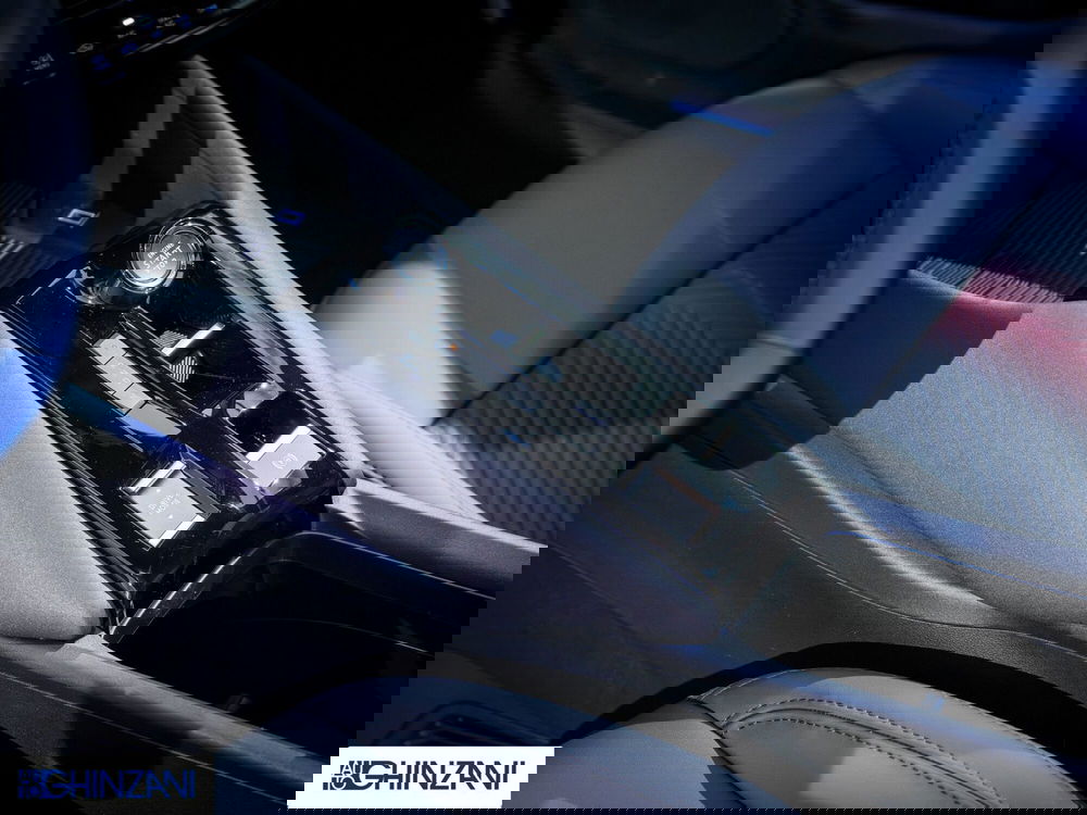 Alfa Romeo Junior nuova a Bergamo (16)