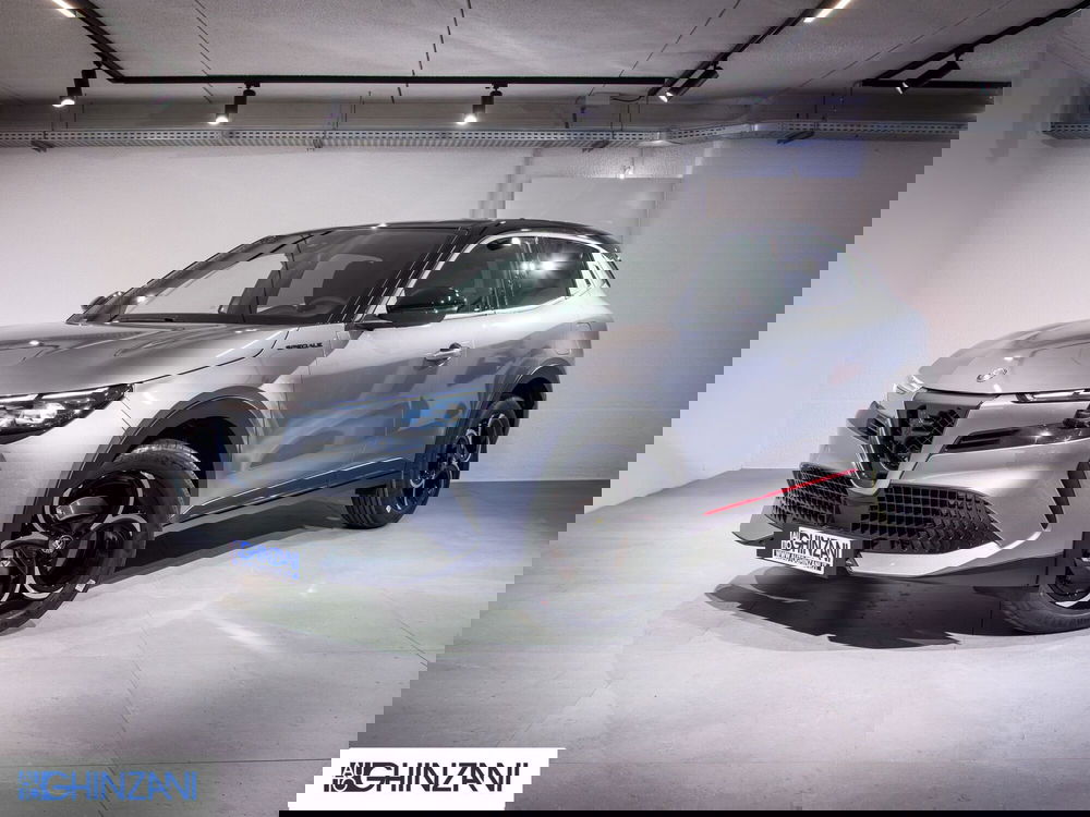 Alfa Romeo Junior nuova a Bergamo (3)