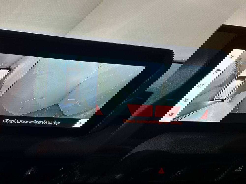 Toyota Land Cruiser nuova a Milano (13)