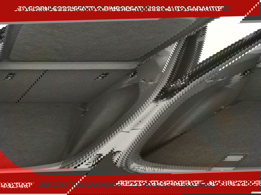 Volkswagen Taigo nuova a Chieti (7)