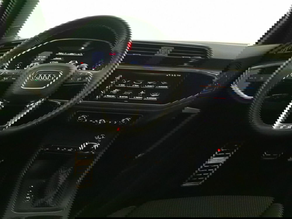 Audi Q3 nuova a Chieti (9)