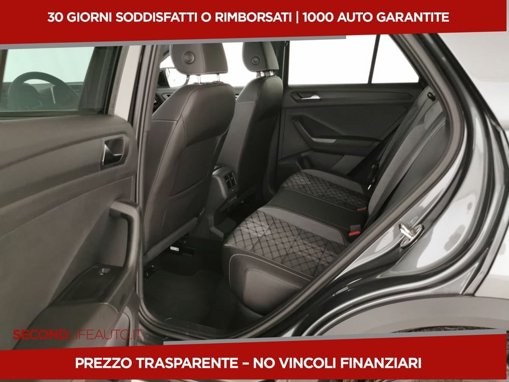 Volkswagen T-Roc nuova a Chieti (6)
