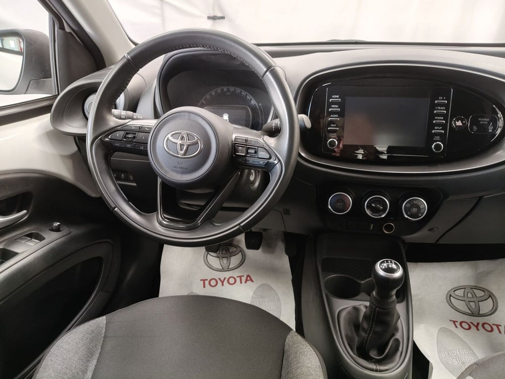 Toyota Aygo X usata a Roma (10)
