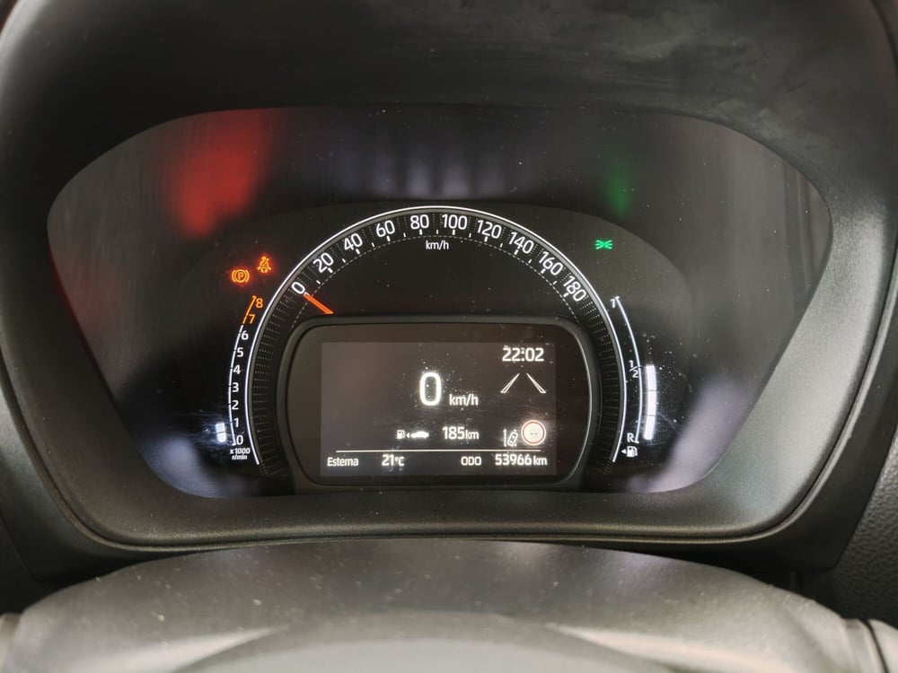 Toyota Aygo X usata a Roma (16)