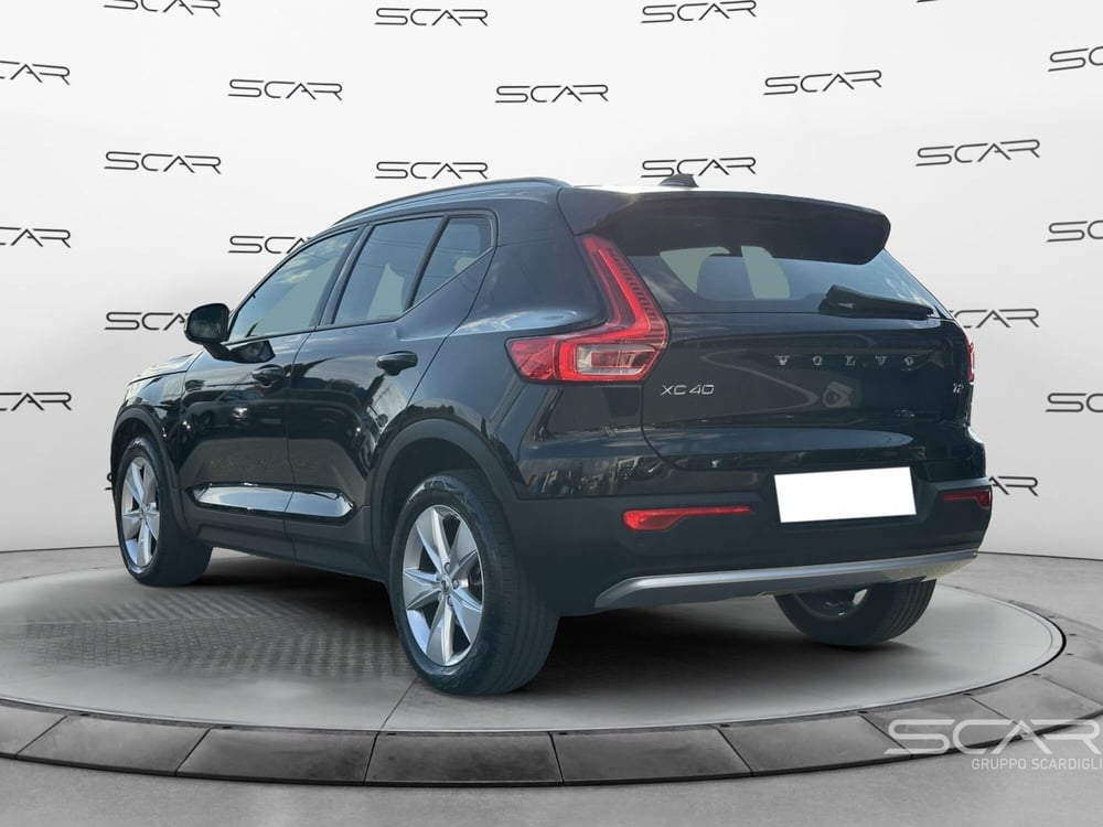 Volvo XC40 usata a Livorno (7)