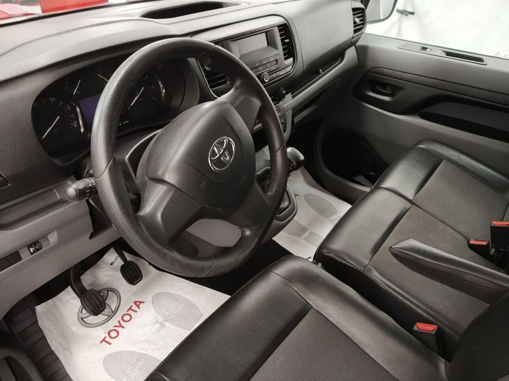 Toyota Proace usata a Roma (12)