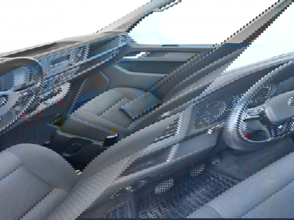 Volkswagen Multivan usata a Firenze (10)