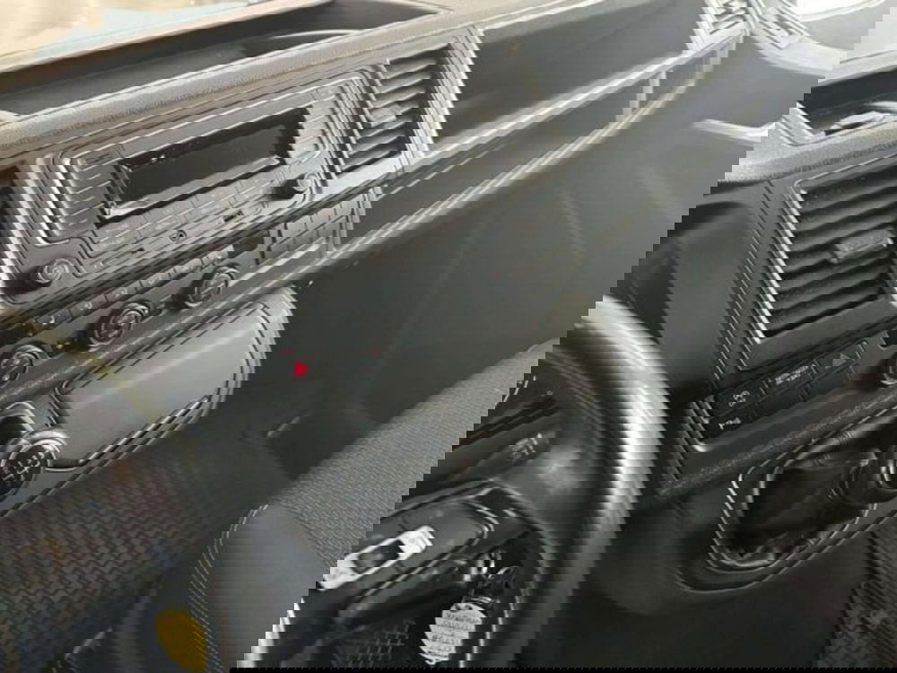 Volkswagen Multivan usata a Firenze (14)