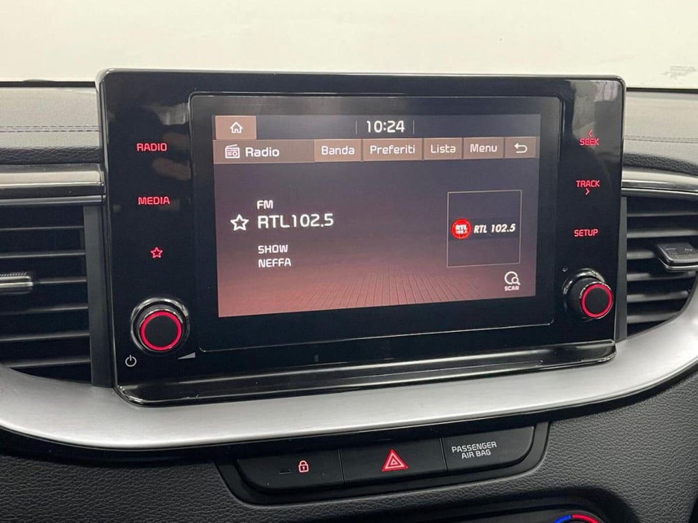 Kia XCeed usata a Como (13)