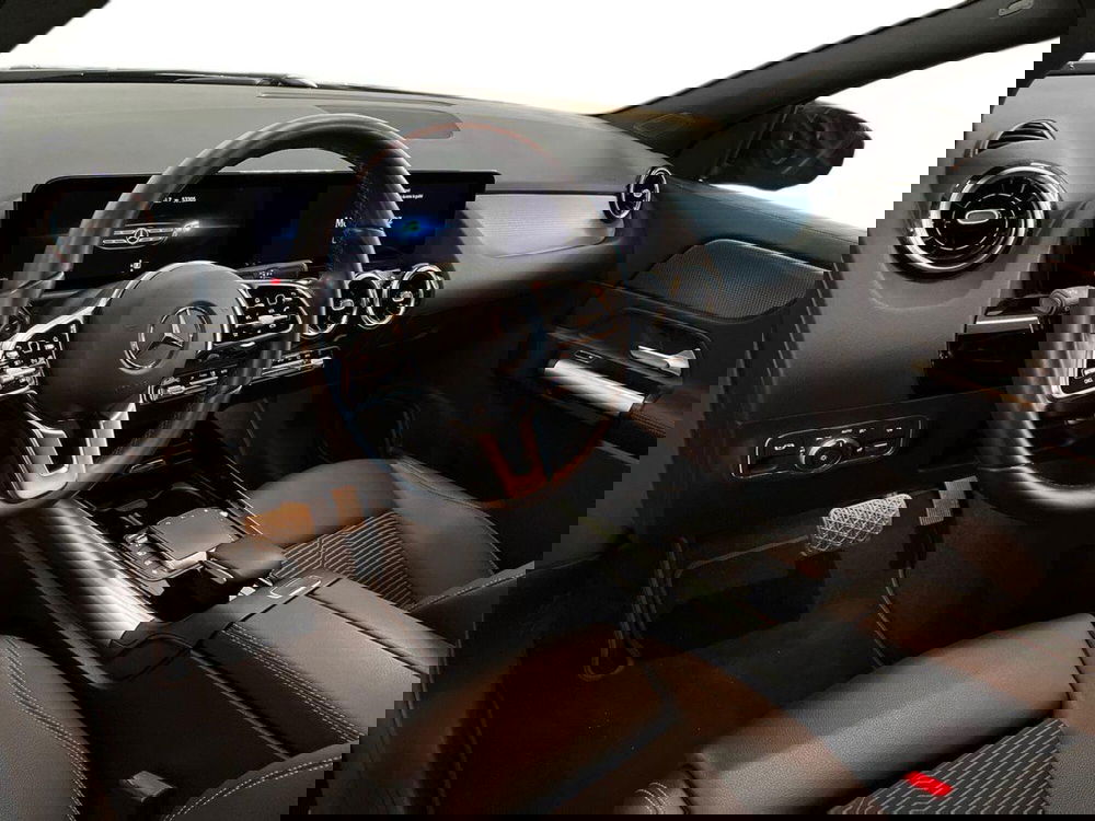 Mercedes-Benz GLA SUV usata a Lecce (10)