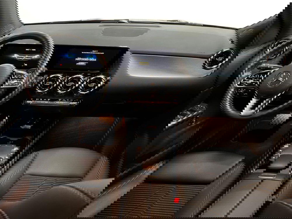 Mercedes-Benz GLA SUV usata a Lecce (18)