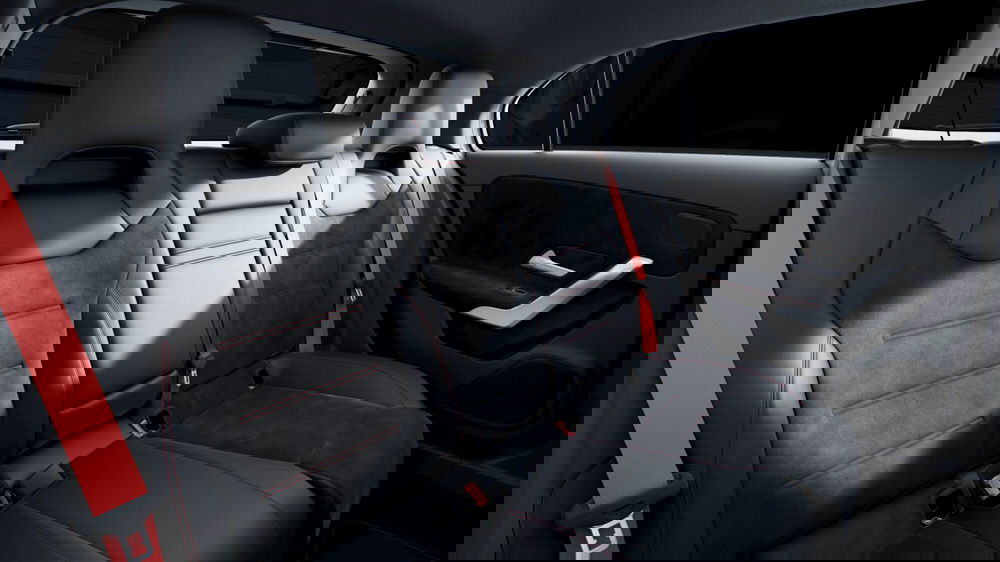 Mercedes-Benz Classe A nuova a Milano (6)