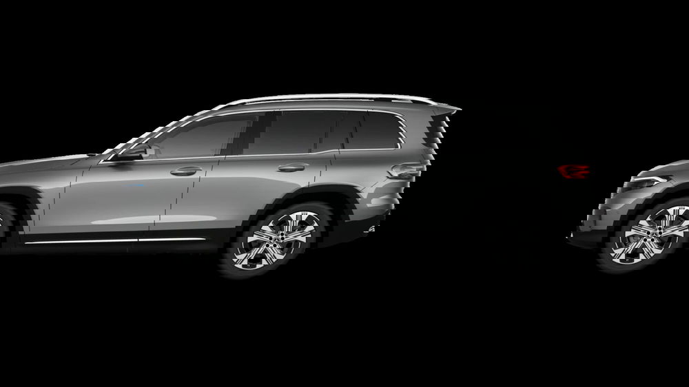 Mercedes-Benz EQB nuova a Milano (2)