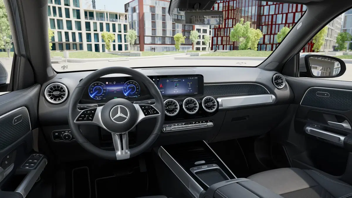 Mercedes-Benz EQB nuova a Milano (6)