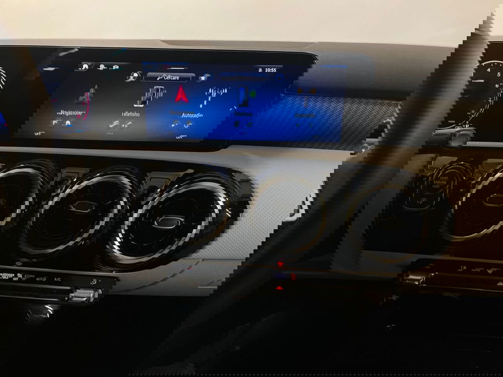 Mercedes-Benz Classe A usata a Milano (14)