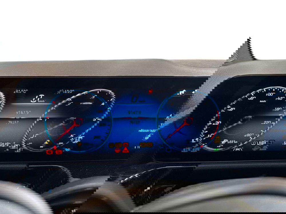 Mercedes-Benz GLA SUV usata a Macerata (9)