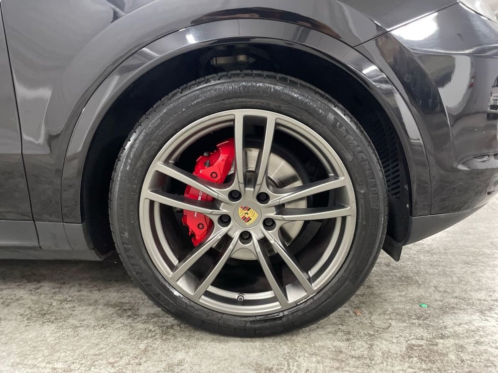 Porsche Cayenne Coupé usata a Macerata (8)