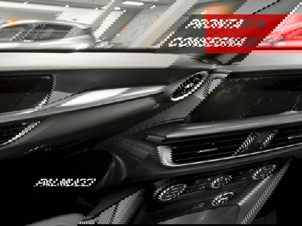 Alfa Romeo Stelvio nuova a Prato (11)