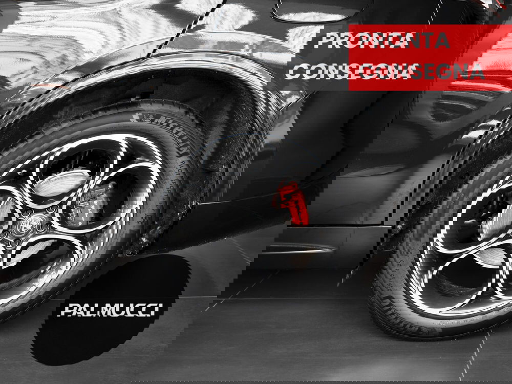 Alfa Romeo Stelvio nuova a Prato (5)