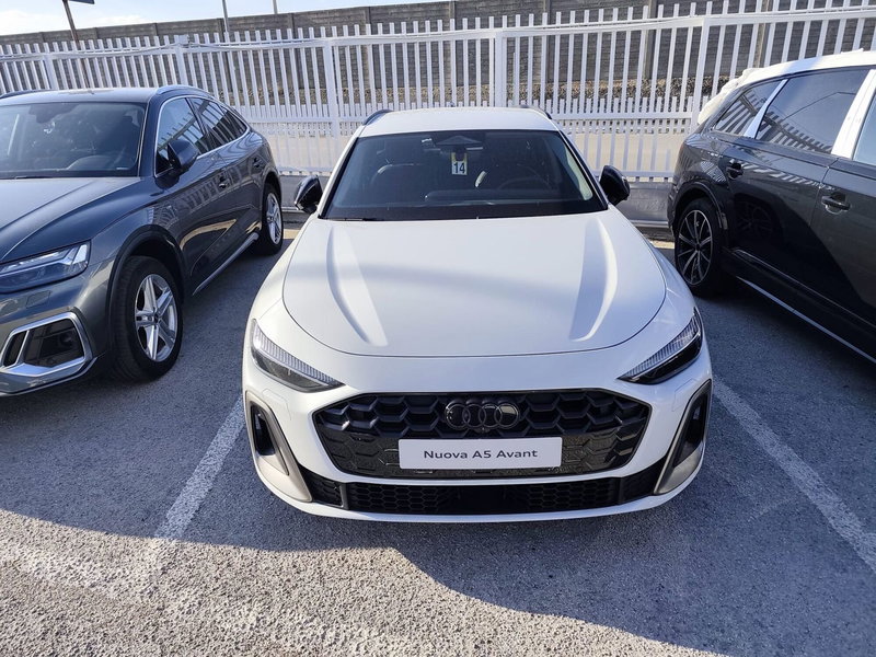 Audi A5 Avant nuova a Foggia