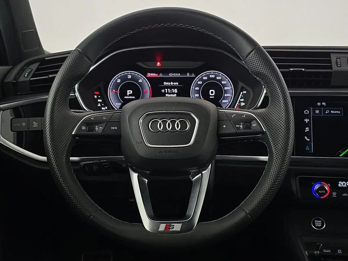 Audi Q3 Sportback usata a Cuneo (10)