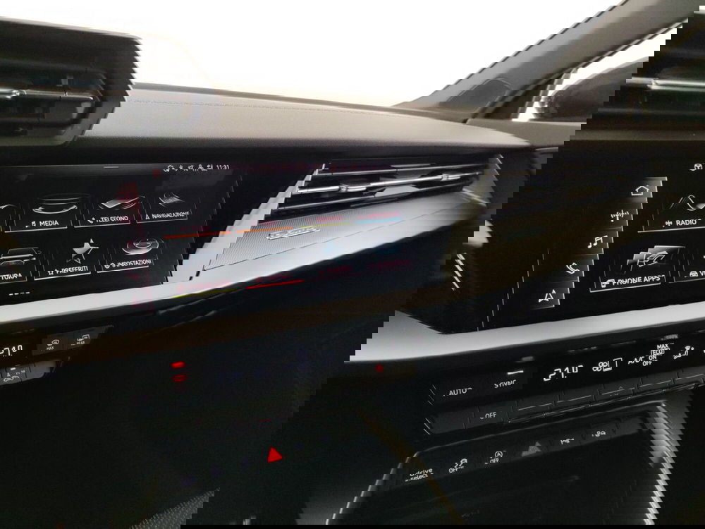 Audi A3 Sportback usata a Massa-Carrara (13)