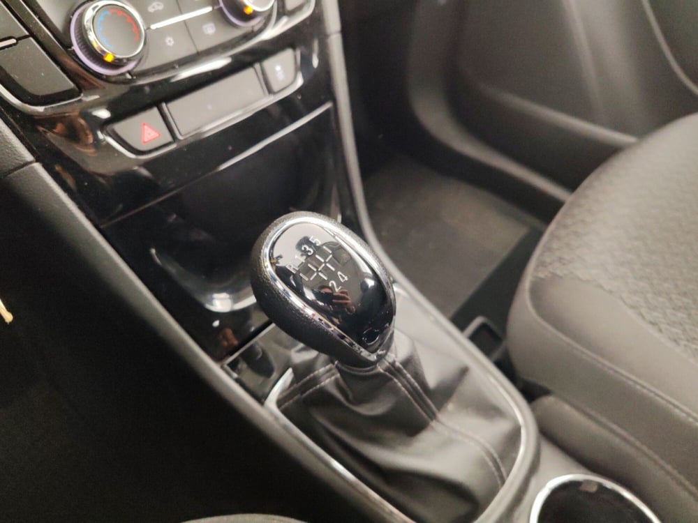 Opel Mokka usata a Massa-Carrara (11)