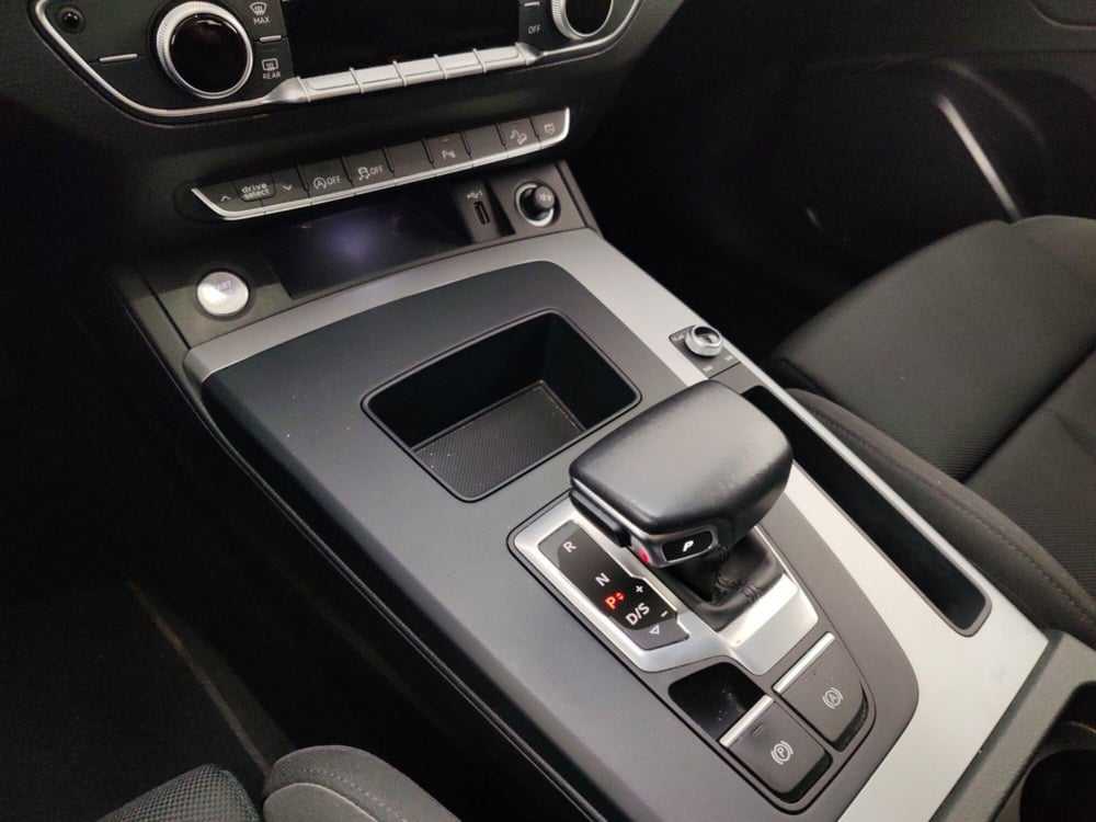 Audi Q5 Sportback usata a Massa-Carrara (11)