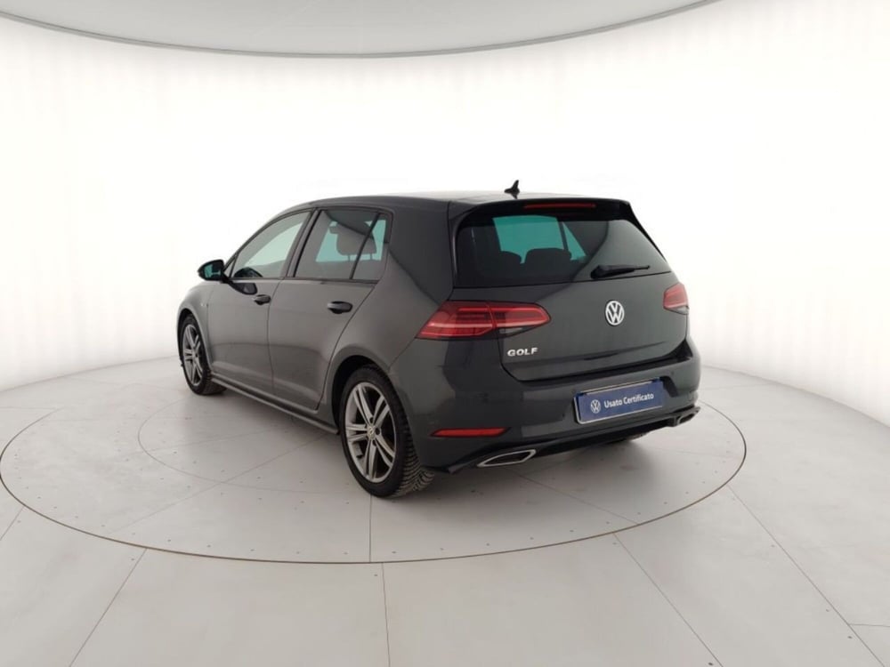 Volkswagen Golf usata a Massa-Carrara (2)
