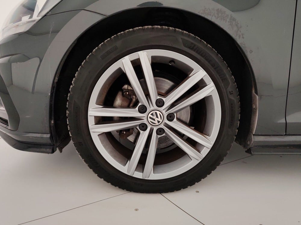 Volkswagen Golf usata a Massa-Carrara (6)