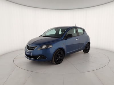 Lancia Ypsilon 1.0 FireFly 5 porte S&amp;S Hybrid Ecochic Gold del 2022 usata a Massa