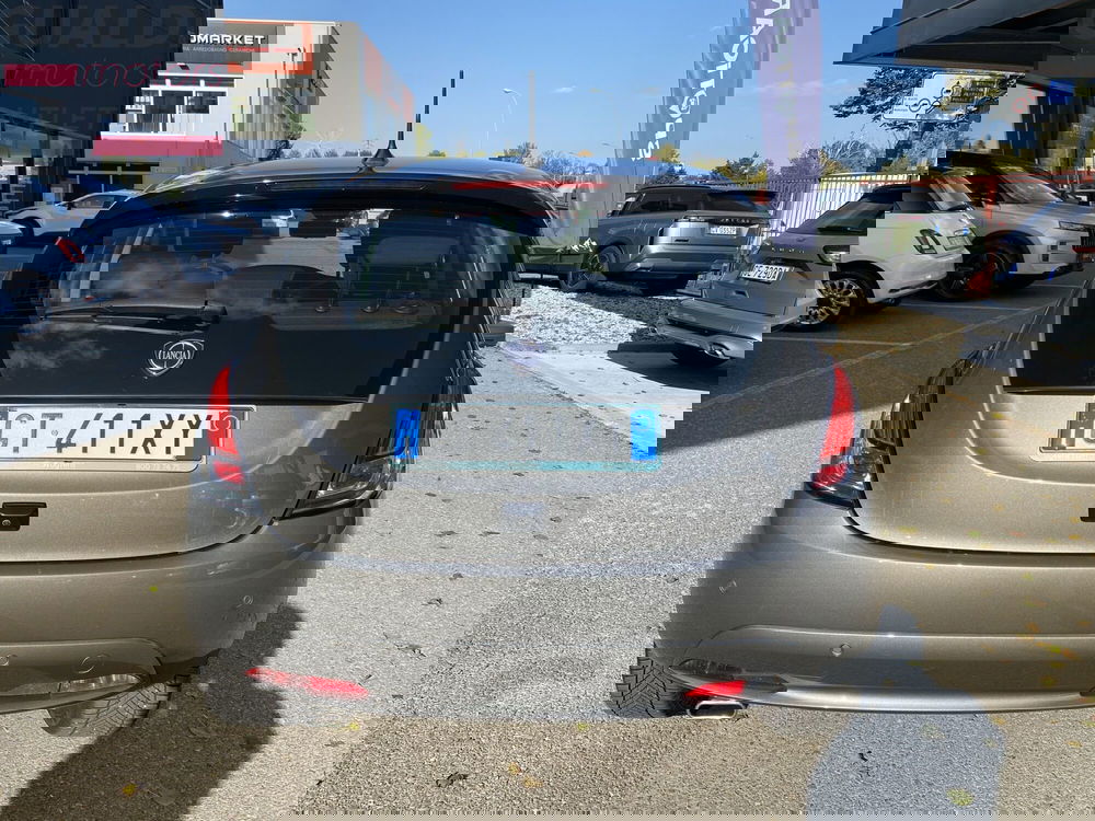 Lancia Ypsilon usata a Modena (20)
