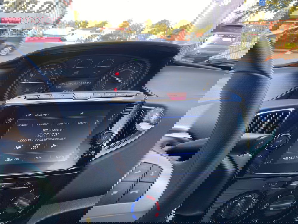 Lancia Ypsilon usata a Modena (7)