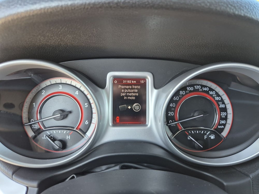 Fiat Freemont usata a Asti (14)
