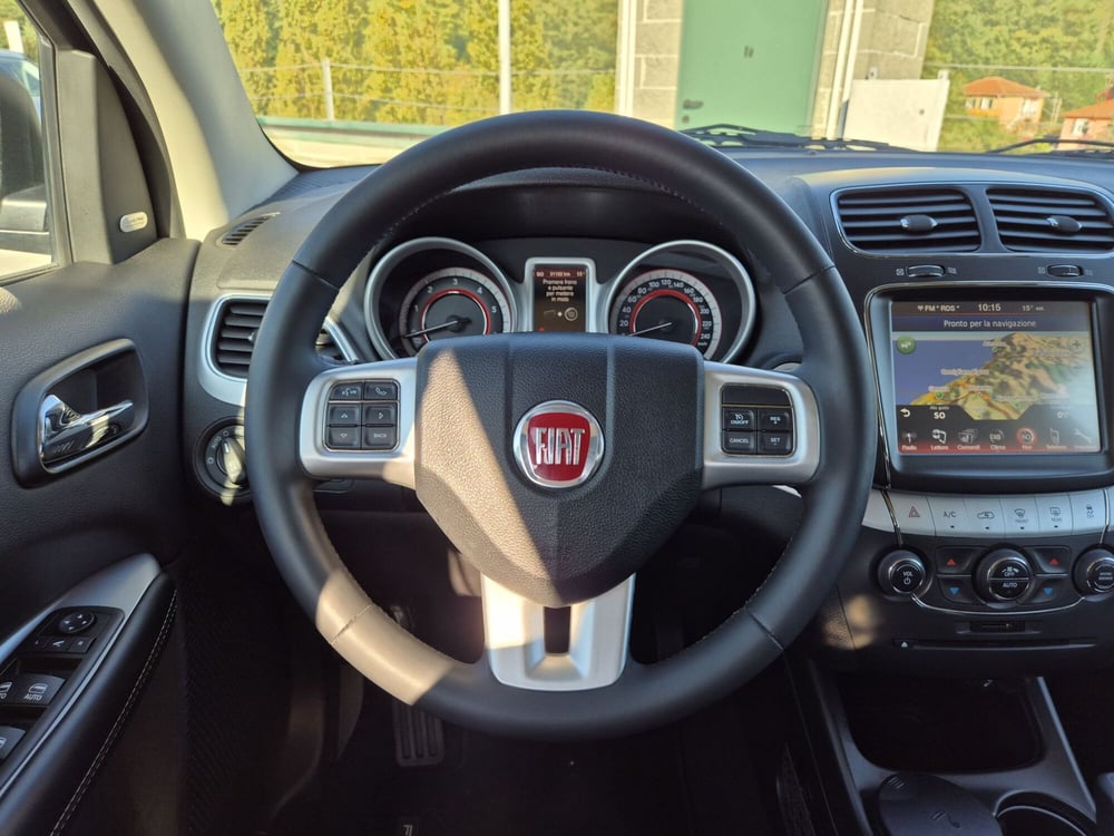 Fiat Freemont usata a Asti (18)