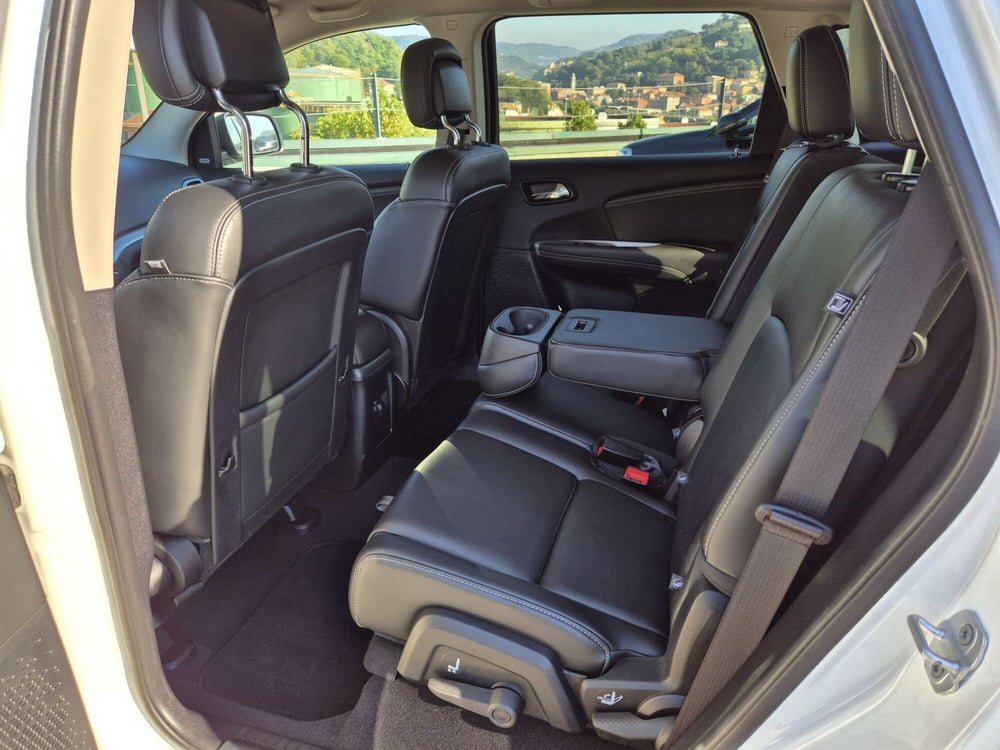 Fiat Freemont usata a Asti (19)