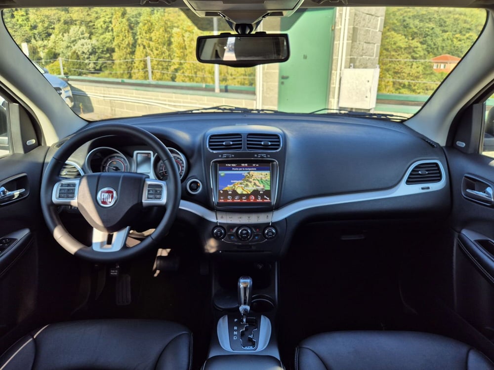 Fiat Freemont usata a Asti (9)