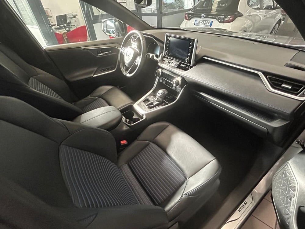 Toyota Rav4 usata a Bergamo (6)