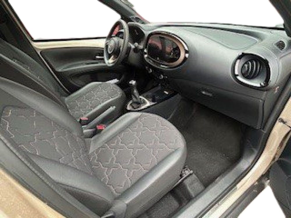 Toyota Aygo X usata a Bergamo (9)