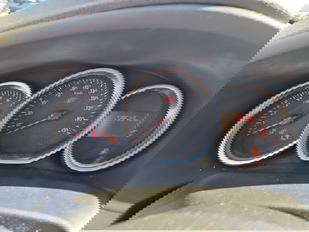 Dacia Sandero usata a Lucca (8)