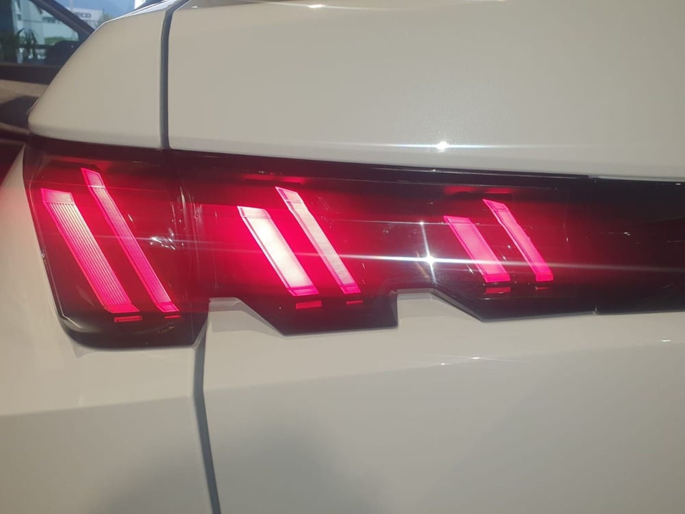Peugeot 3008 nuova a Frosinone (10)