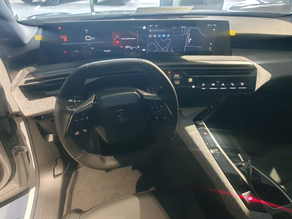 Peugeot 3008 nuova a Frosinone (14)