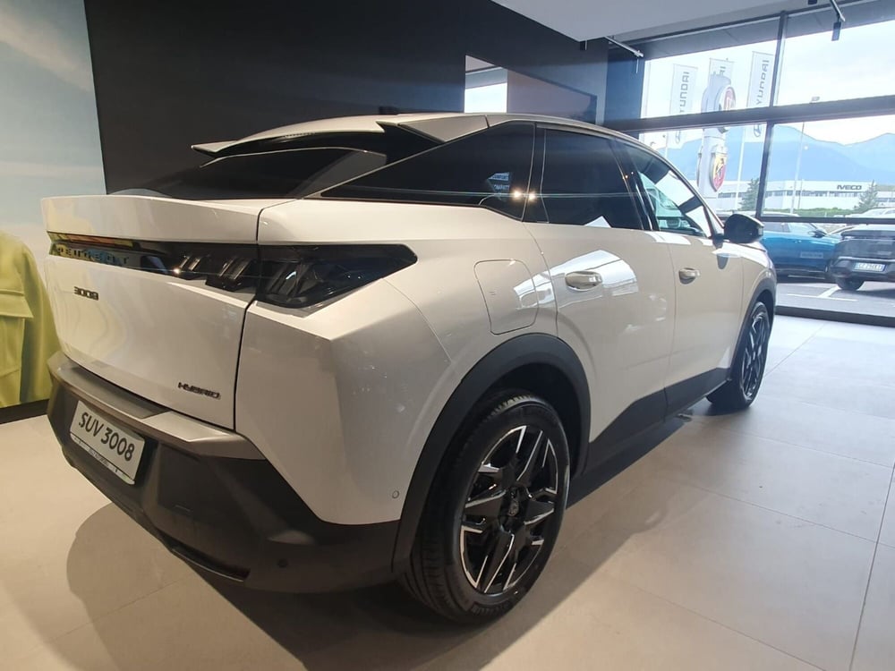 Peugeot 3008 nuova a Frosinone (5)