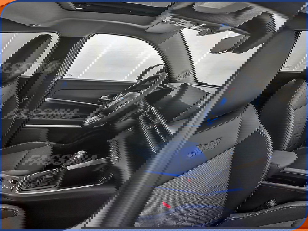 Jeep Avenger nuova a Milano (14)