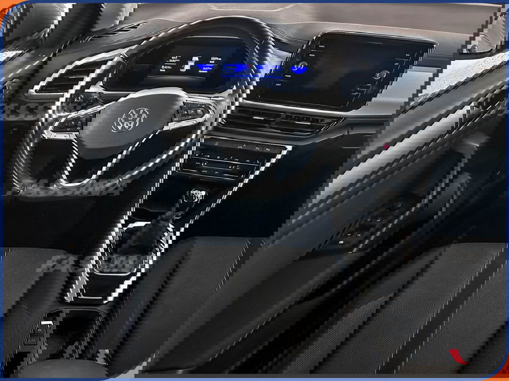 Volkswagen T-Roc usata a Milano (10)